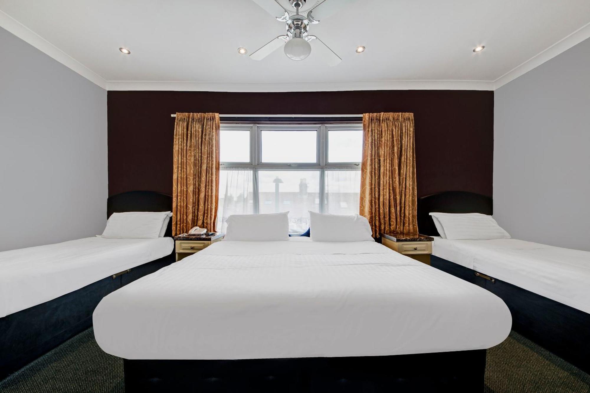 Oyo Bostons Manor Hotel, Hanwell London 3* Greenford (Greater London)