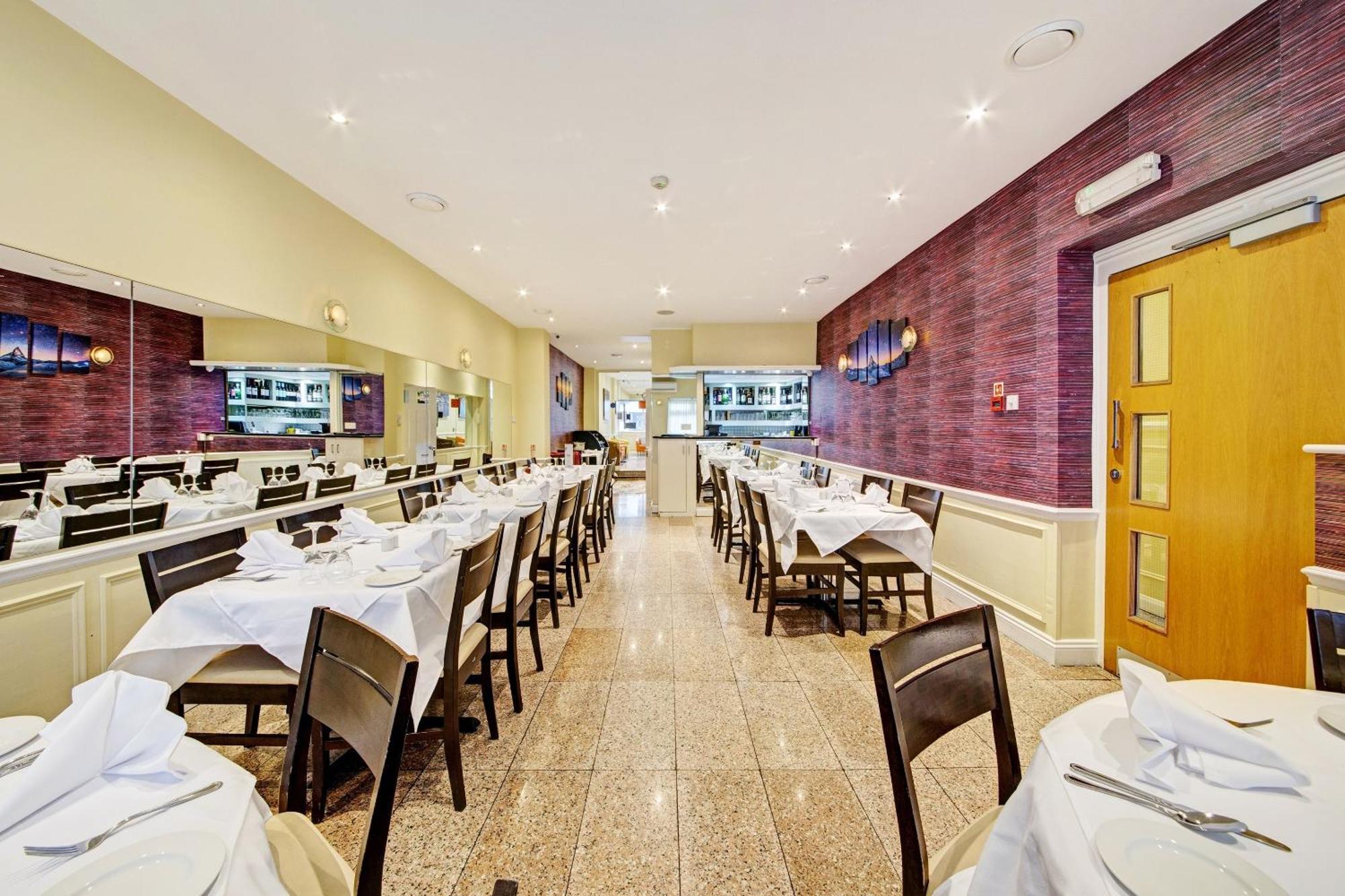 Hotel Oyo Bostons Manor Hotel, Hanwell London Greenford (Greater London)