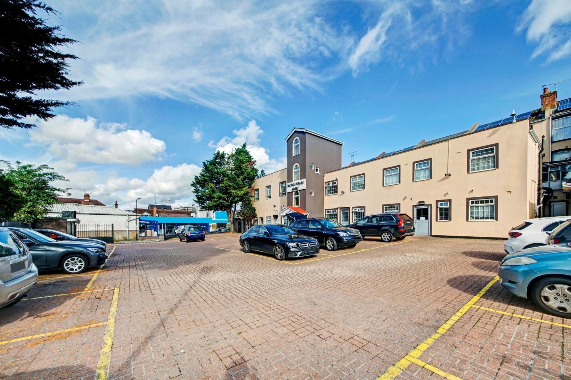 Oyo Bostons Manor Hotel, Hanwell London Hotel Greenford (Greater London)