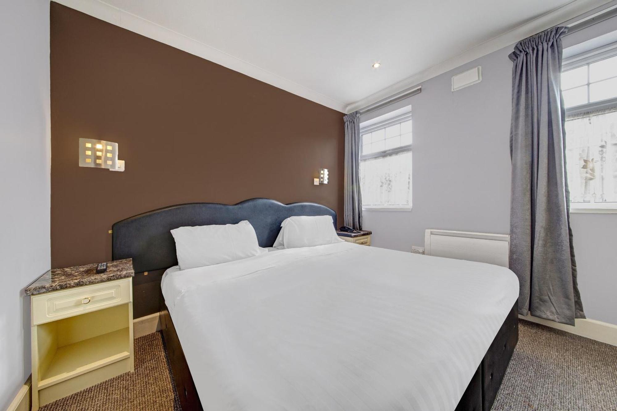Oyo Bostons Manor Hotel, Hanwell London Hotel Greenford (Greater London)