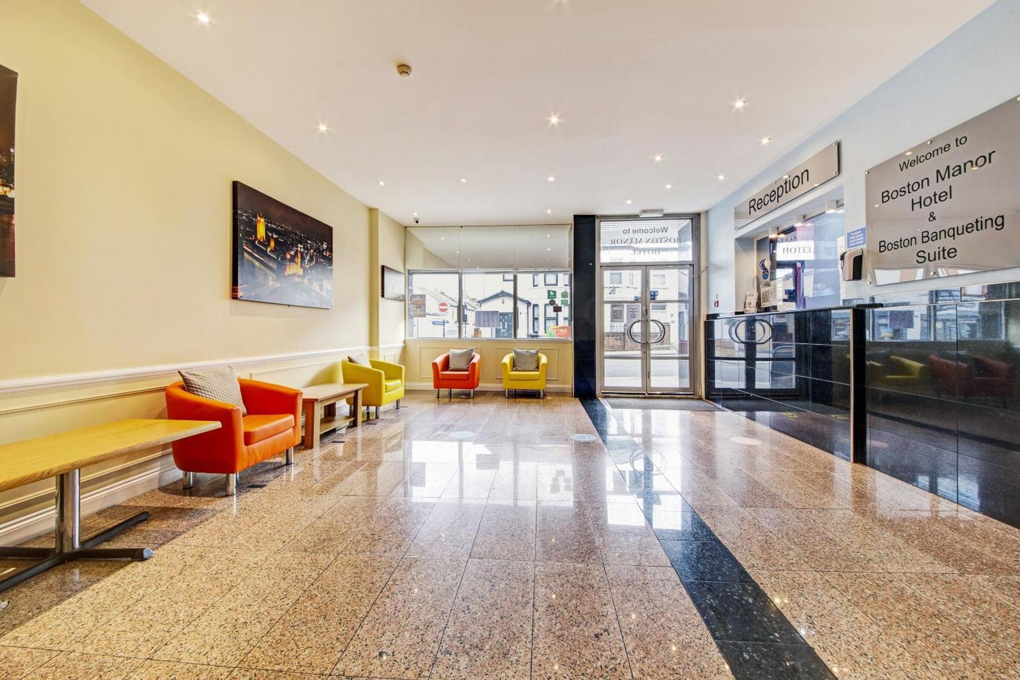 Oyo Bostons Manor Hotel, Hanwell London 3* Greenford (Greater London)